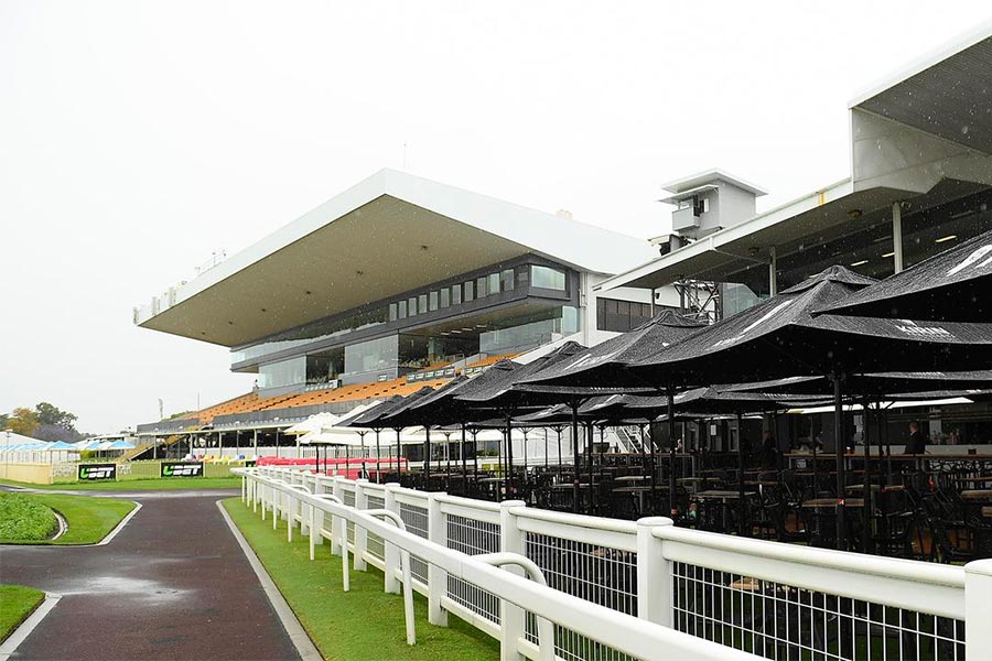 Doomben rain