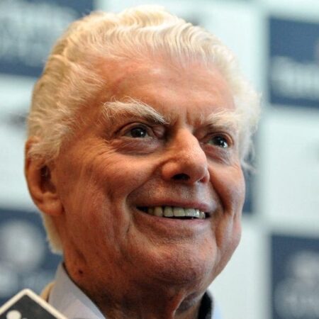 Which trainer has won the most Melbourne Cups?