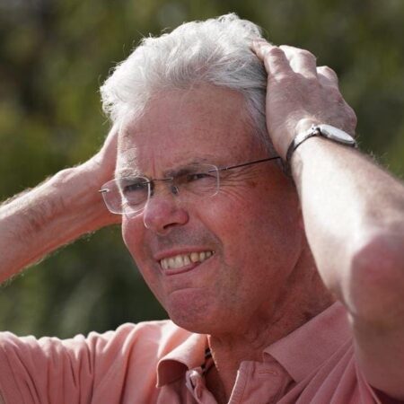 RV vet tests begin on all Cup runners