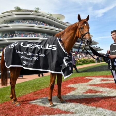 Who is running in the 2021 Melbourne Cup?
